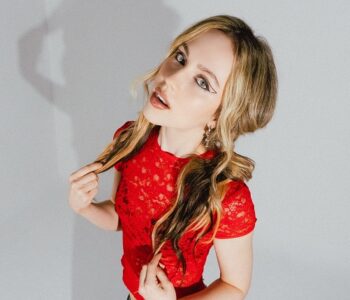 Interview with Kacey Fifield on new pop single 'HOLD UR PEACE'