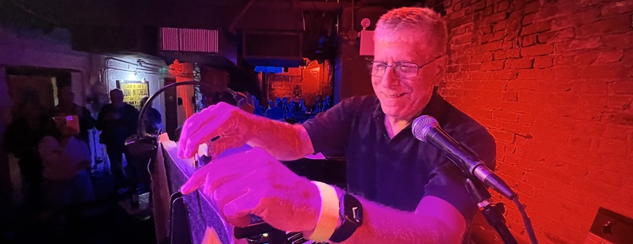 Phil Lentz New Jazz Fusion Album 'Bounce'